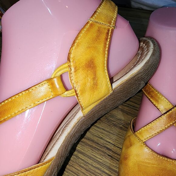 JAFA #105 7.5 Mustard Yellow Handmade Distressed Leather Slingback Flat Loafers - Picture 5 of 14